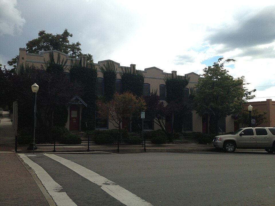 Photograph of Kenwill Apartments
