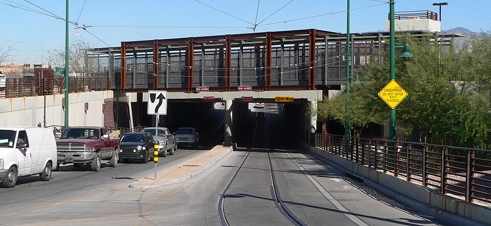 Photograph of Fourth Avenue Underpass