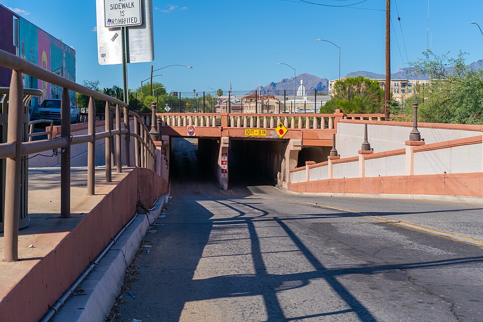 Photograph of Sixth Avenue Underpass