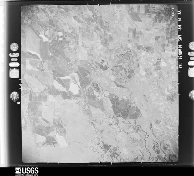 U.S. Geological Survey aerial photograph, 1955-08-16, scale 1:63000