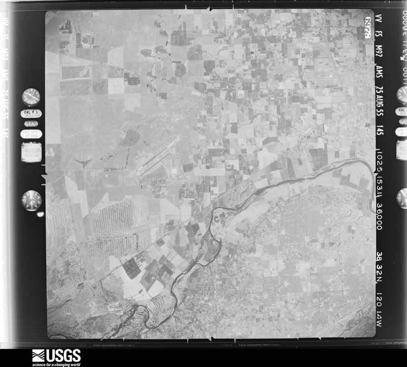 U.S. Geological Survey aerial photograph, 1955-08-25, scale 1:63000