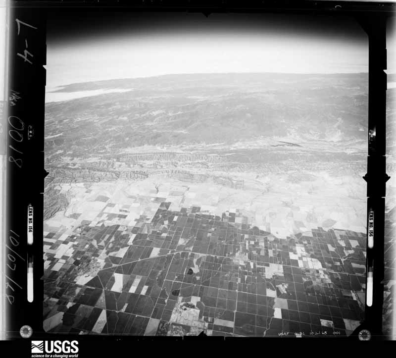 U.S. Geological Survey aerial photograph, 1968-07-01, scale 1:122000