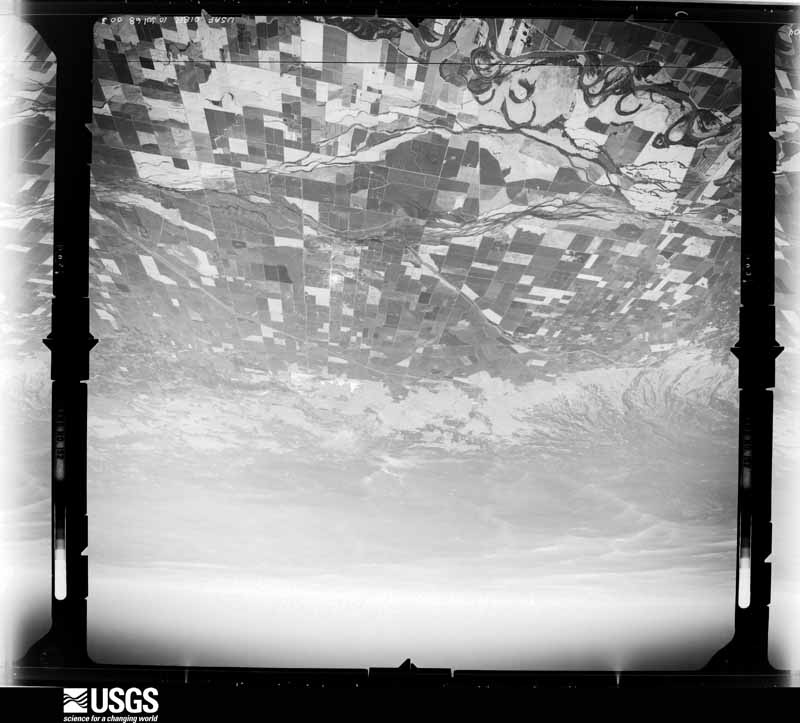 U.S. Geological Survey aerial photograph, 1968-07-01, scale 1:122000