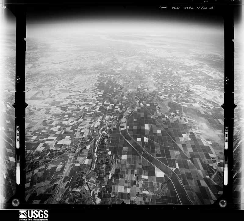 U.S. Geological Survey aerial photograph, 1968-07-01, scale 1:125000