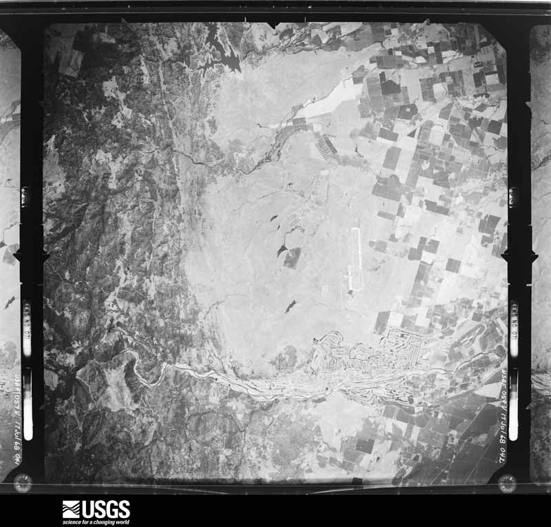 U.S. Geological Survey aerial photograph, 1968-07-01, scale 1:125000