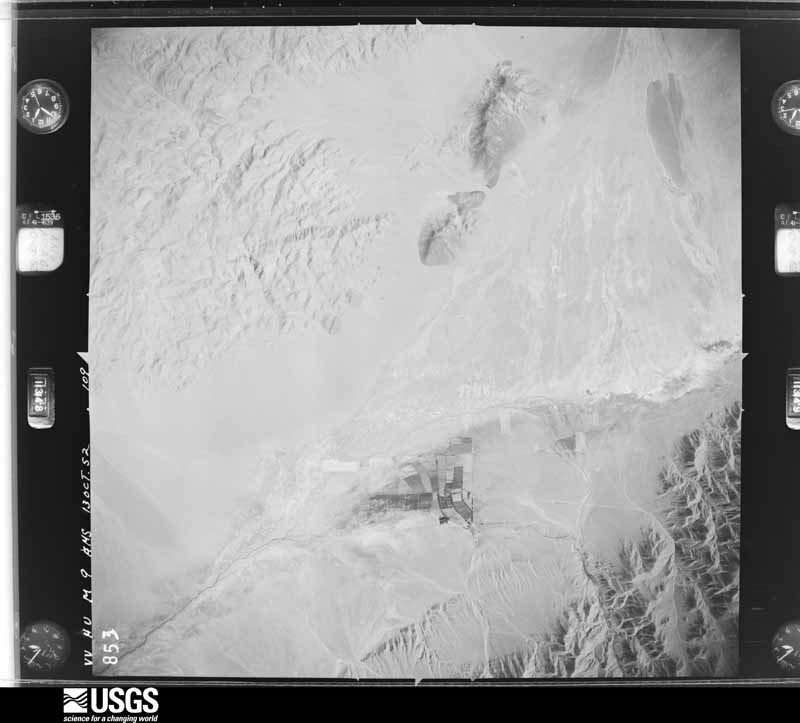 U.S. Geological Survey aerial photograph, 1952-11-09, scale 1:60000