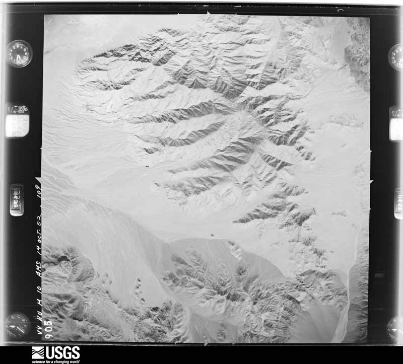 U.S. Geological Survey aerial photograph, 1952-11-09, scale 1:60000