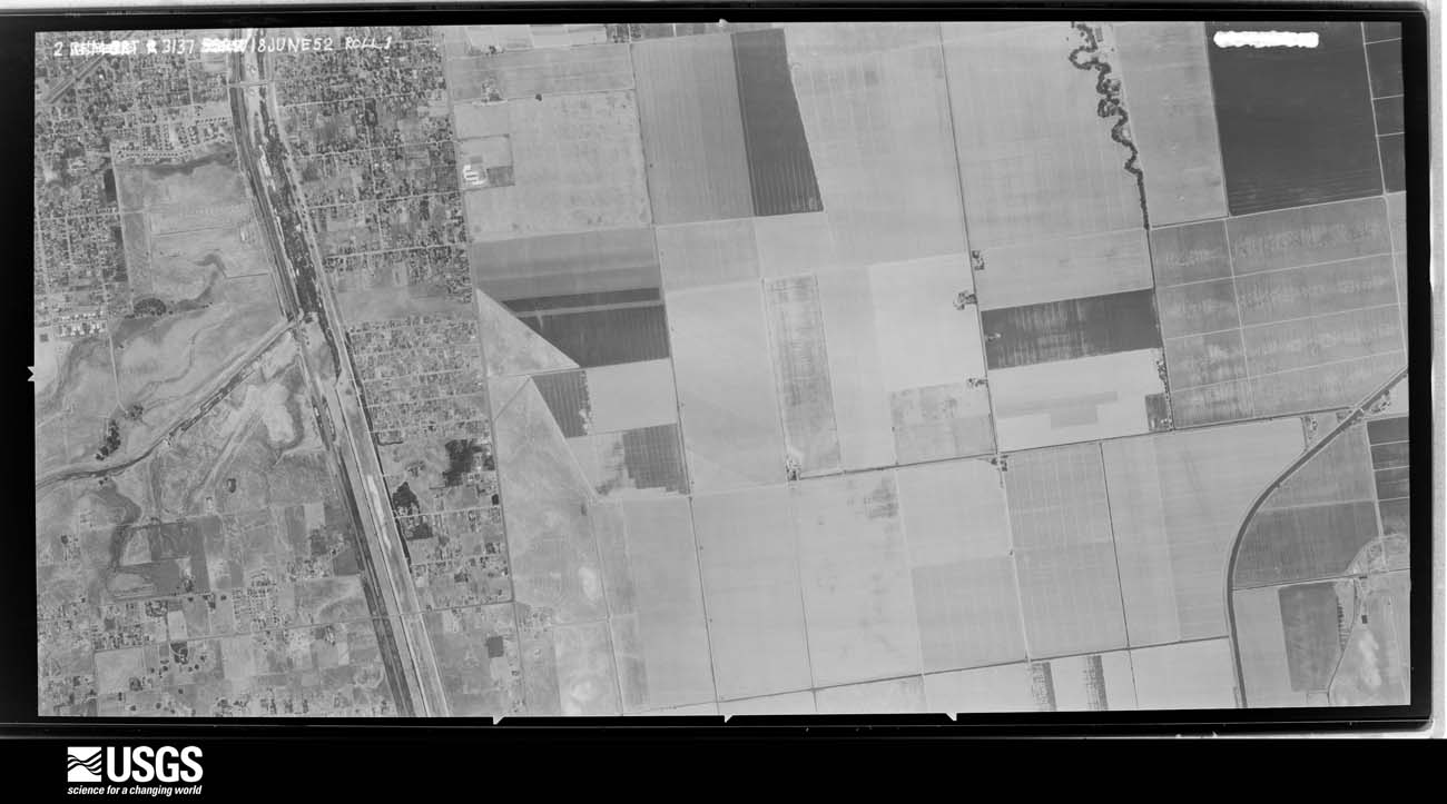 U.S. Geological Survey aerial photograph, 1952-06-18, scale 1:21729