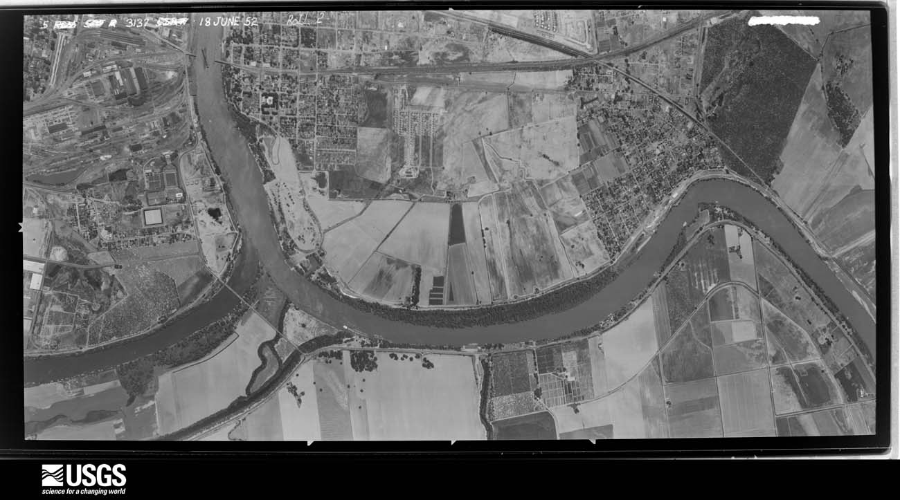 U.S. Geological Survey aerial photograph, 1952-06-18, scale 1:23752