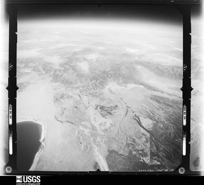 U.S. Geological Survey aerial photograph, 1968-06-01, scale 1:142000
