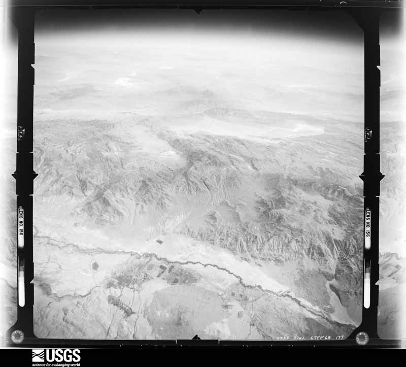 U.S. Geological Survey aerial photograph, 1968-06-01, scale 1:142000