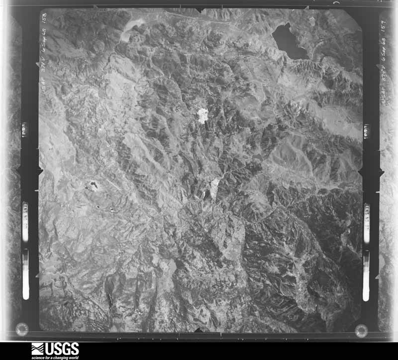 U.S. Geological Survey aerial photograph, 1968-06-01, scale 1:142000