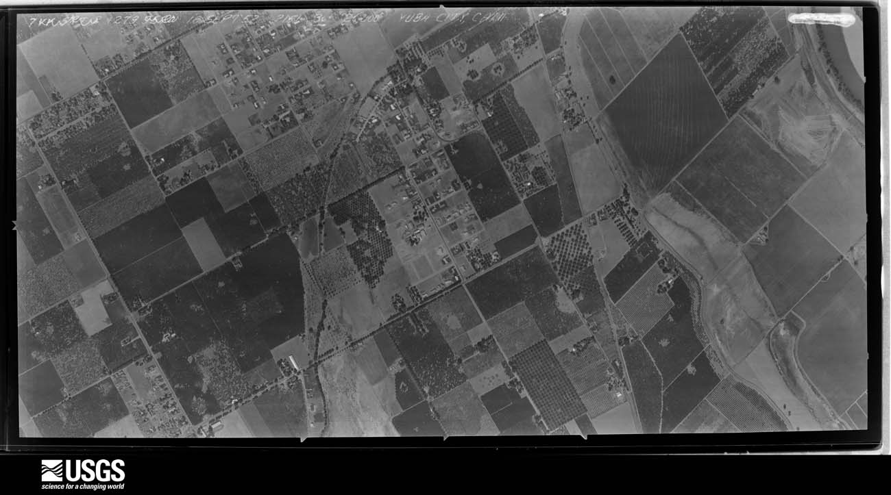 U.S. Geological Survey aerial photograph, 1952-09-18, scale 1:12441