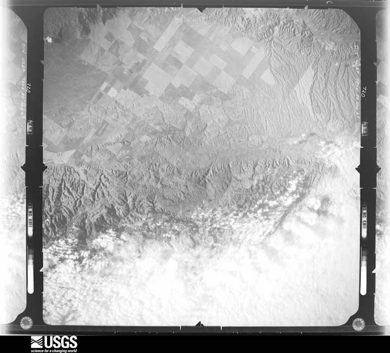 U.S. Geological Survey aerial photograph, 1967-11-01, scale 1:149000