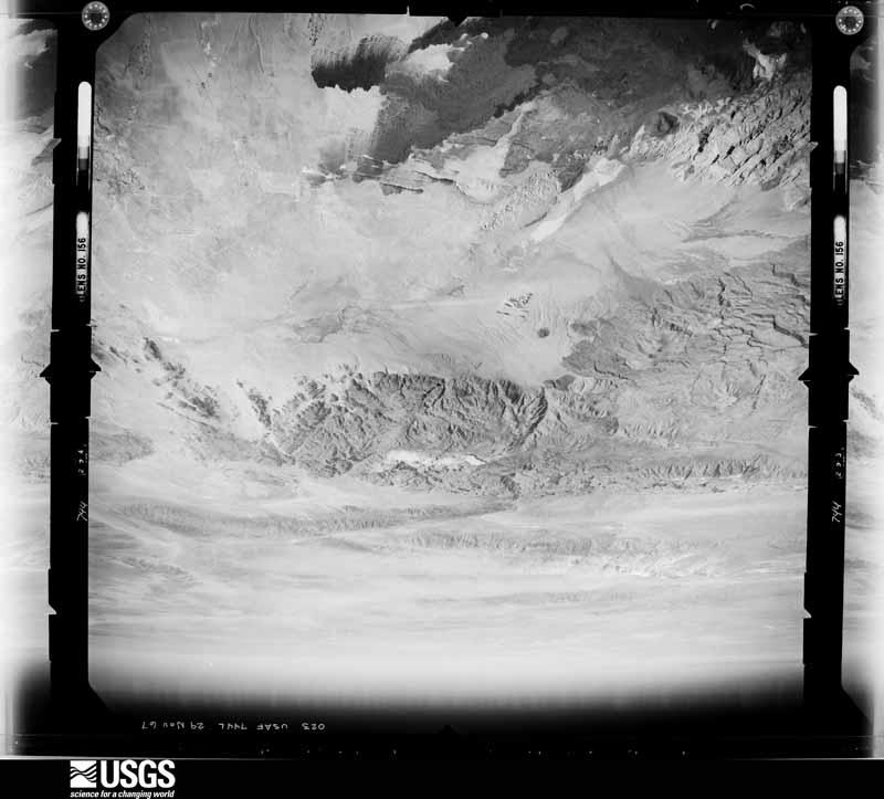 U.S. Geological Survey aerial photograph, 1967-11-01, scale 1:131000