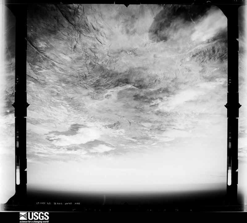 U.S. Geological Survey aerial photograph, 1967-11-01, scale 1:131000