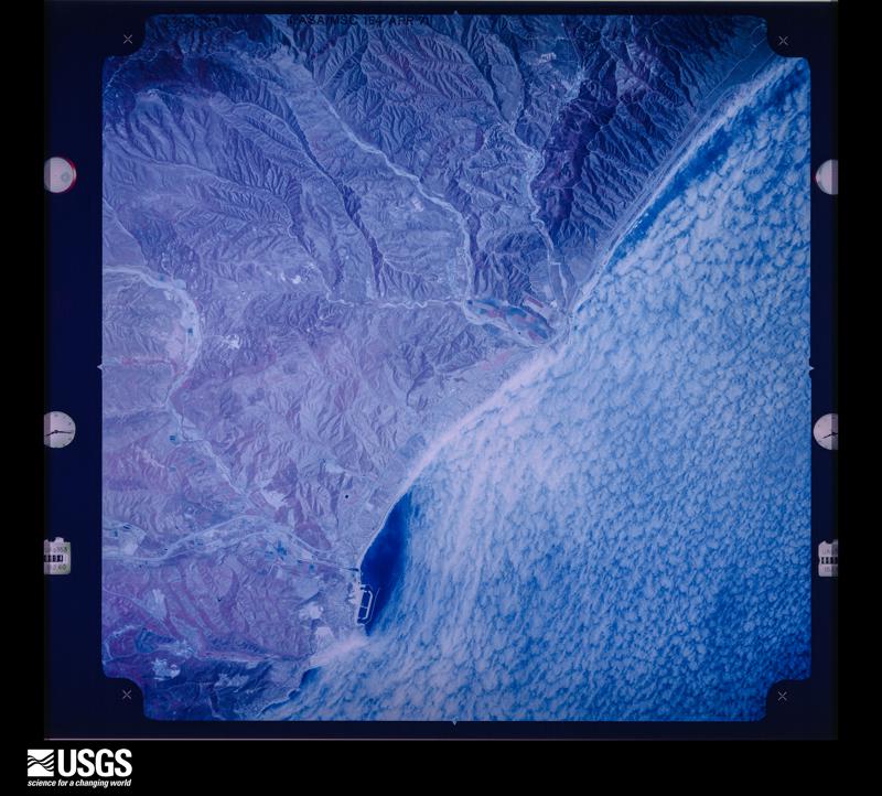 U.S. Geological Survey aerial photograph, 1971-04-01, scale 1:121823
