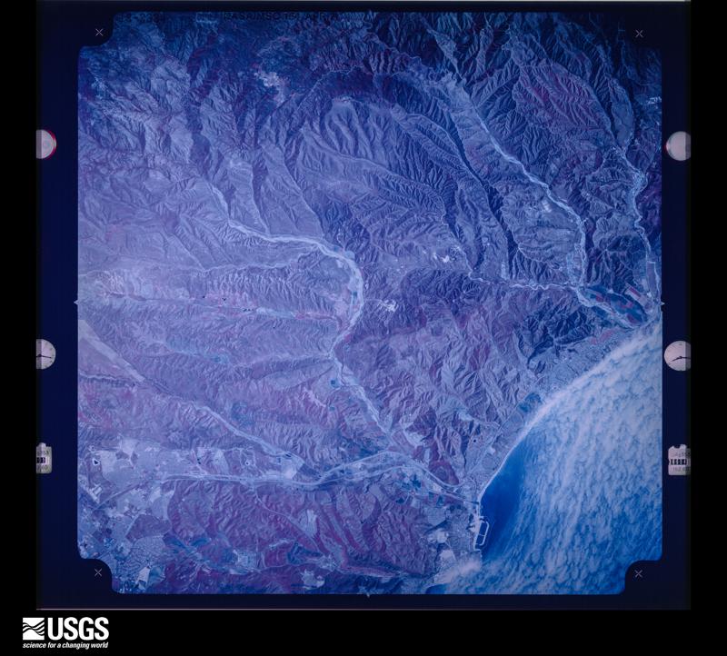U.S. Geological Survey aerial photograph, 1971-04-01, scale 1:120607