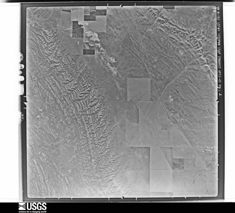 U.S. Geological Survey aerial photograph, 1960-04-02, scale 1:61600