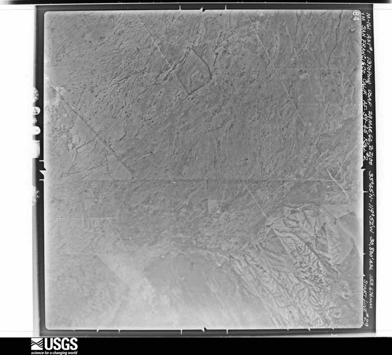 U.S. Geological Survey aerial photograph, 1960-04-02, scale 1:61600