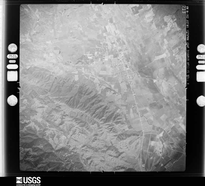 U.S. Geological Survey aerial photograph, 1960-04-02, scale 1:61600