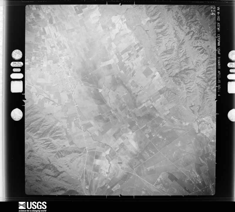 U.S. Geological Survey aerial photograph, 1960-04-02, scale 1:61600