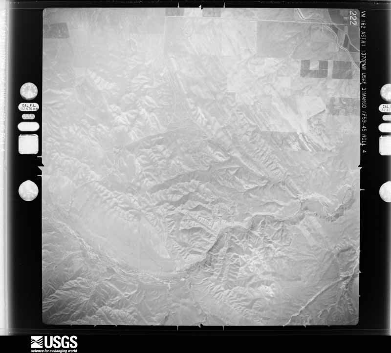 U.S. Geological Survey aerial photograph, 1960-04-02, scale 1:61600