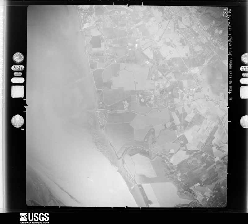 U.S. Geological Survey aerial photograph, 1960-04-10, scale 1:61600