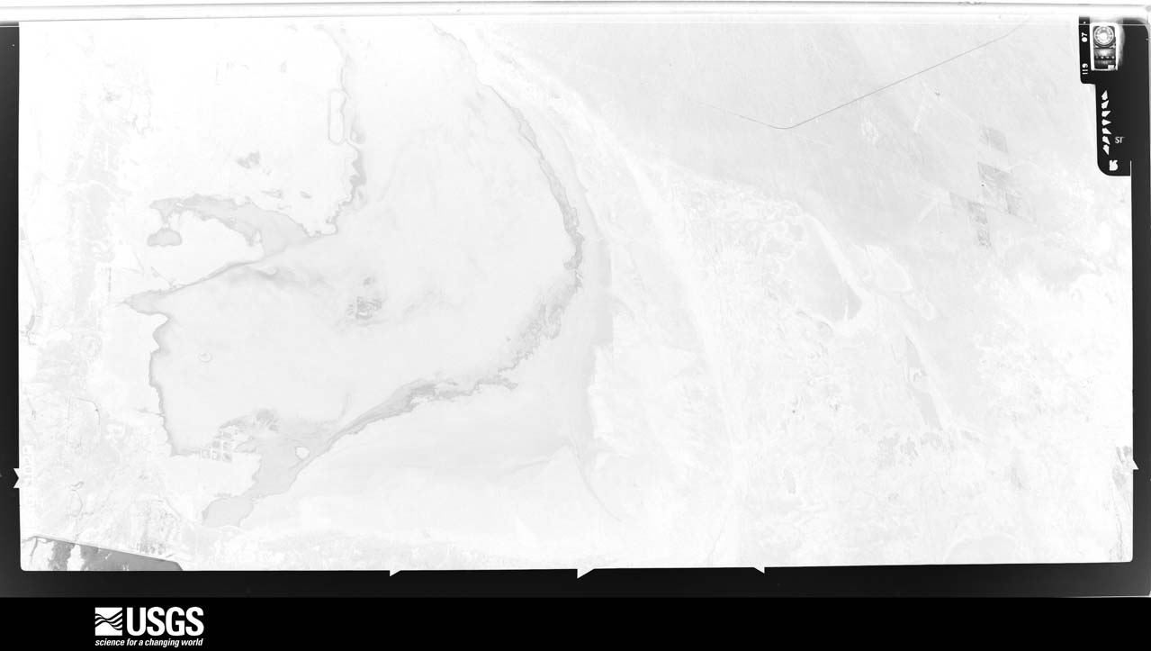 U.S. Geological Survey aerial photograph, 1966-04-05, scale 1:21670