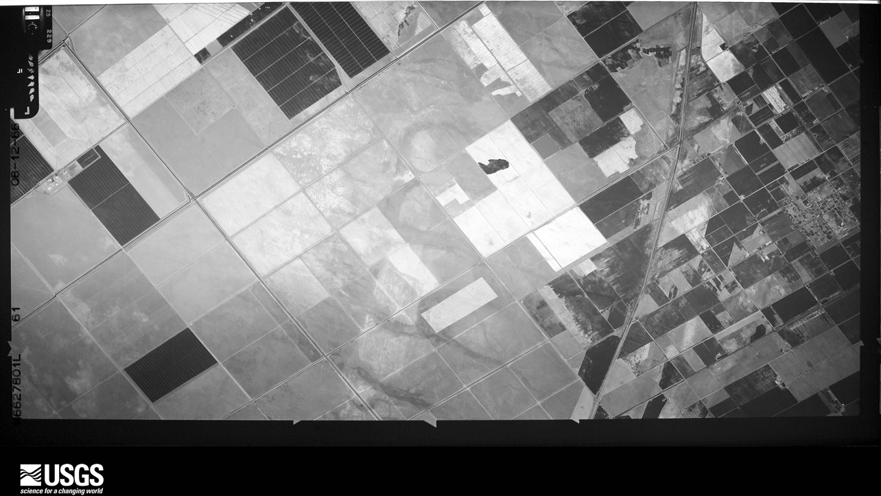 U.S. Geological Survey aerial photograph, 1966-08-12, scale 1:26660