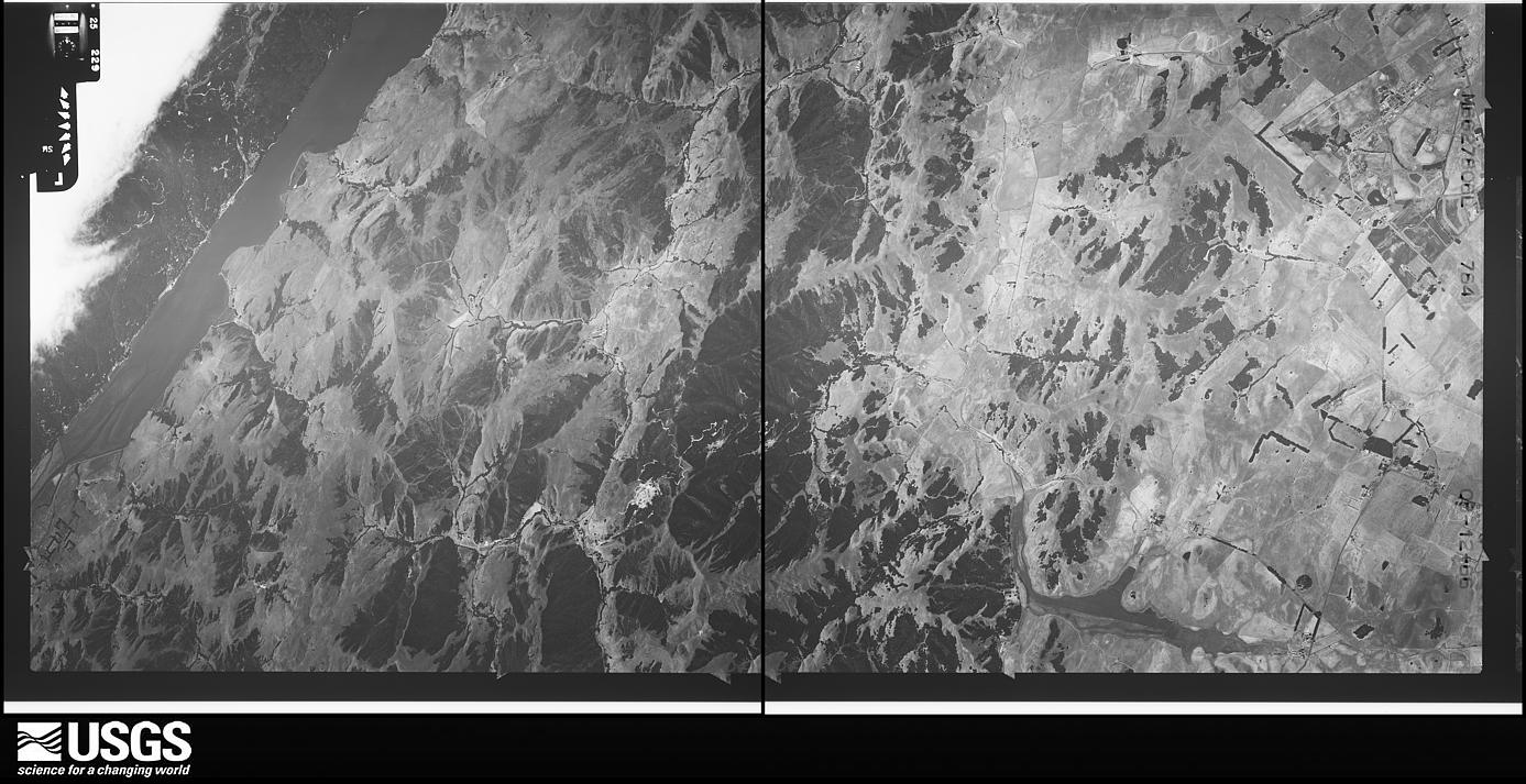 U.S. Geological Survey aerial photograph, 1966-08-12, scale 1:23330