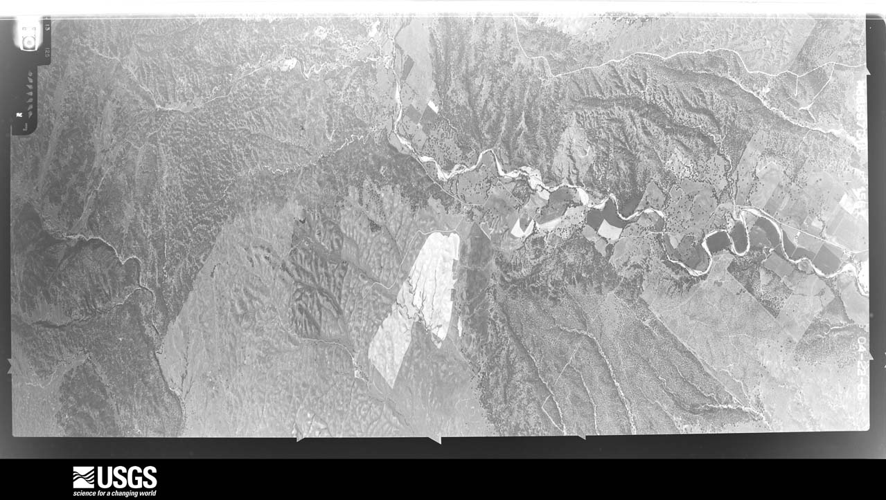 U.S. Geological Survey aerial photograph, 1966-04-22, scale 1:21660