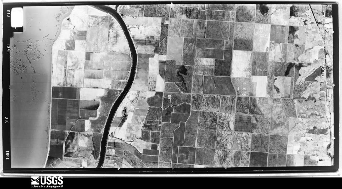 U.S. Geological Survey aerial photograph, 1974-01-21, scale 1:30000