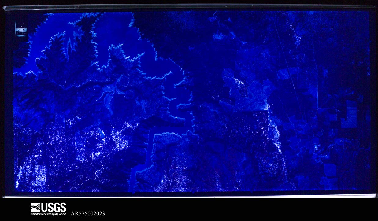 U.S. Geological Survey aerial photograph, 1975-03-26, scale 1:31000