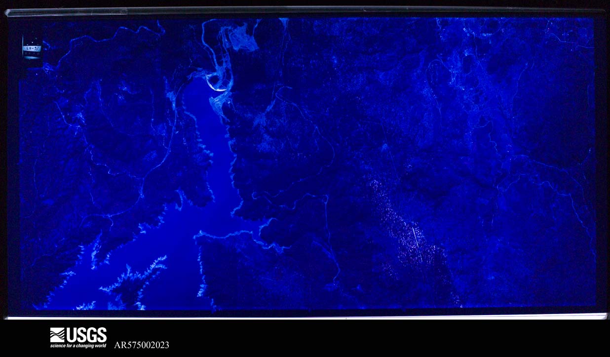 U.S. Geological Survey aerial photograph, 1975-03-26, scale 1:31000