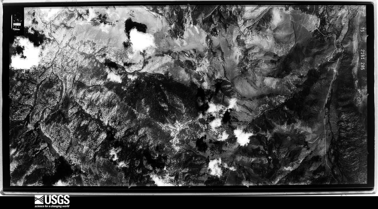 U.S. Geological Survey aerial photograph, 1975-07-29, scale 1:31000