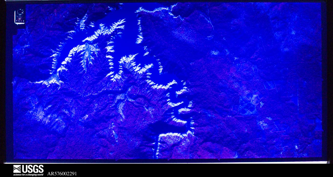 U.S. Geological Survey aerial photograph, 1976-01-16, scale 1:30000