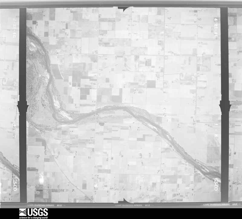 U.S. Geological Survey aerial photograph, 1946-04-21, scale 1:20000