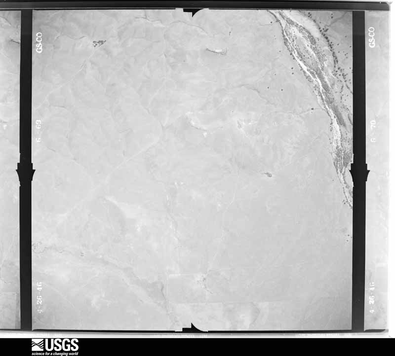 U.S. Geological Survey aerial photograph, 1946-04-01, scale 1:20000