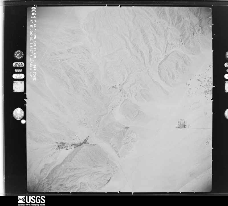 U.S. Geological Survey aerial photograph, 1954-04-21, scale 1:37400