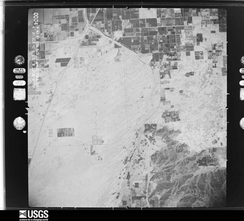U.S. Geological Survey aerial photograph, 1954-04-21, scale 1:37400
