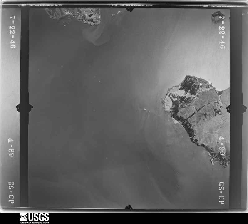 U.S. Geological Survey aerial photograph, 1946-10-28, scale 1:23600