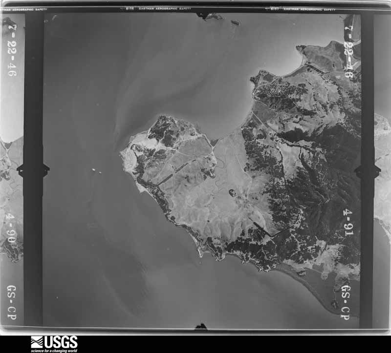 U.S. Geological Survey aerial photograph, 1946-10-28, scale 1:23600