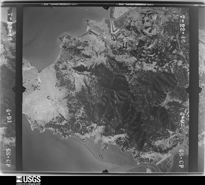 U.S. Geological Survey aerial photograph, 1946-10-28, scale 1:23600