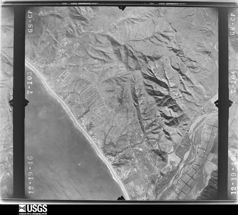 U.S. Geological Survey aerial photograph, 1946-12-19, scale 1:23600