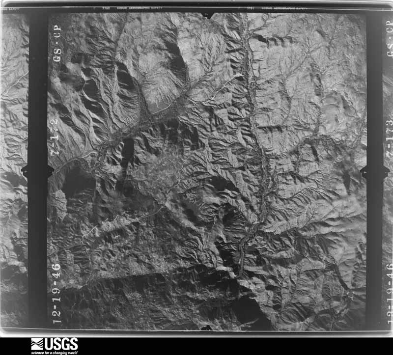 U.S. Geological Survey aerial photograph, 1946-12-19, scale 1:23600