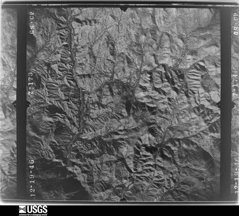U.S. Geological Survey aerial photograph, 1946-12-19, scale 1:23600