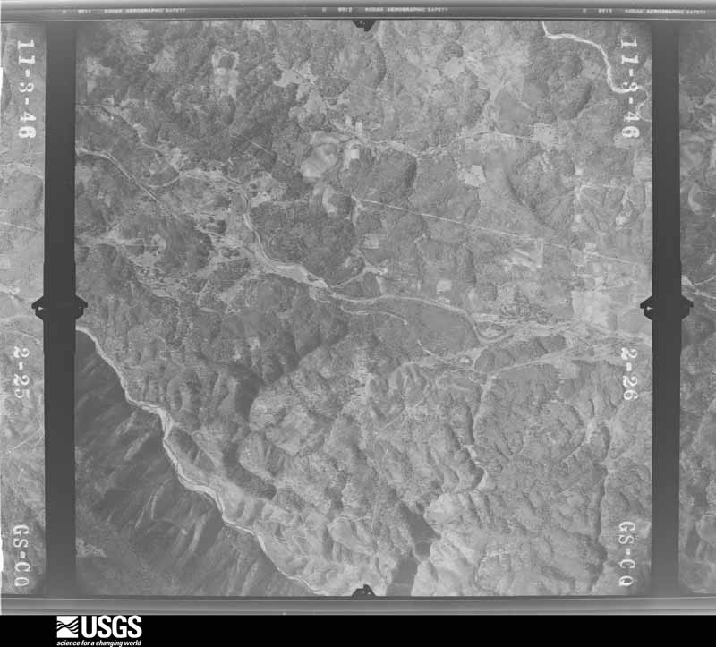 U.S. Geological Survey aerial photograph, 1946-11-27, scale 1:37400