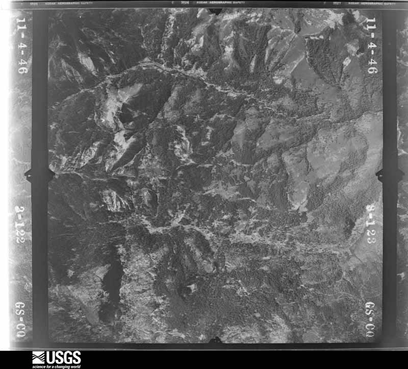 U.S. Geological Survey aerial photograph, 1946-11-27, scale 1:37400