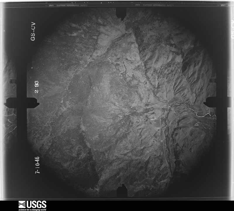 U.S. Geological Survey aerial photograph, 1946-11-01, scale 1:51000